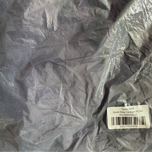 Official Taylor Swift Speak Now Cardigan - XS/S - Picture 3 of 4